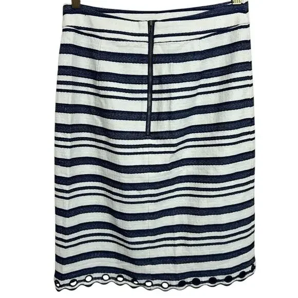 DE COLLECTION Striped Blue White Pencil Skirt Sz Medium Nautical Scalloped Hem - Picture 7 of 7
